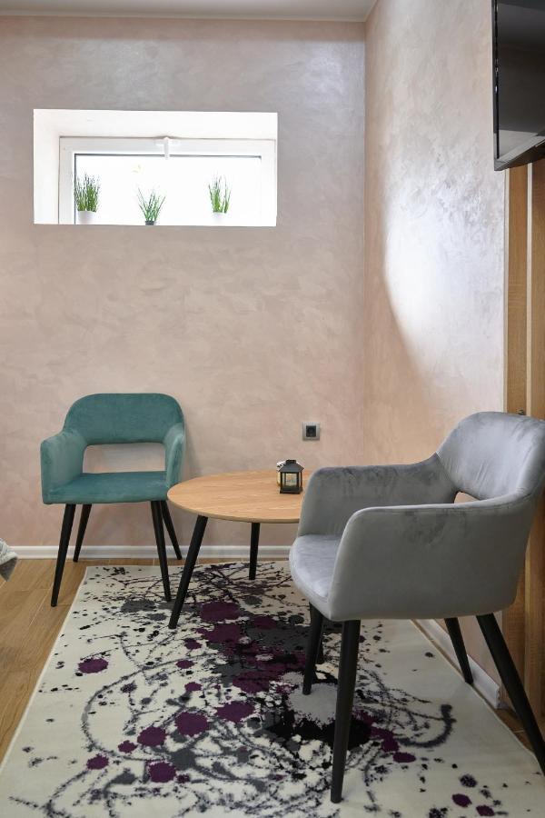Vanimi Lux Apartmani Kikinda Extérieur photo