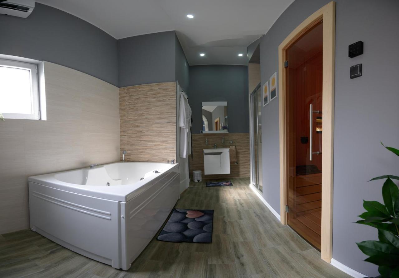 Vanimi Lux Apartmani Kikinda Extérieur photo