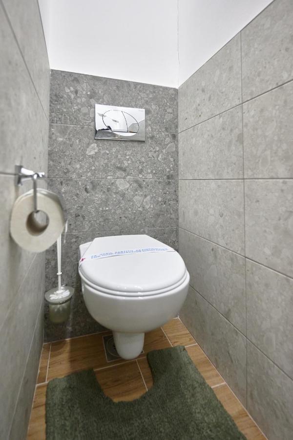 Vanimi Lux Apartmani Kikinda Extérieur photo
