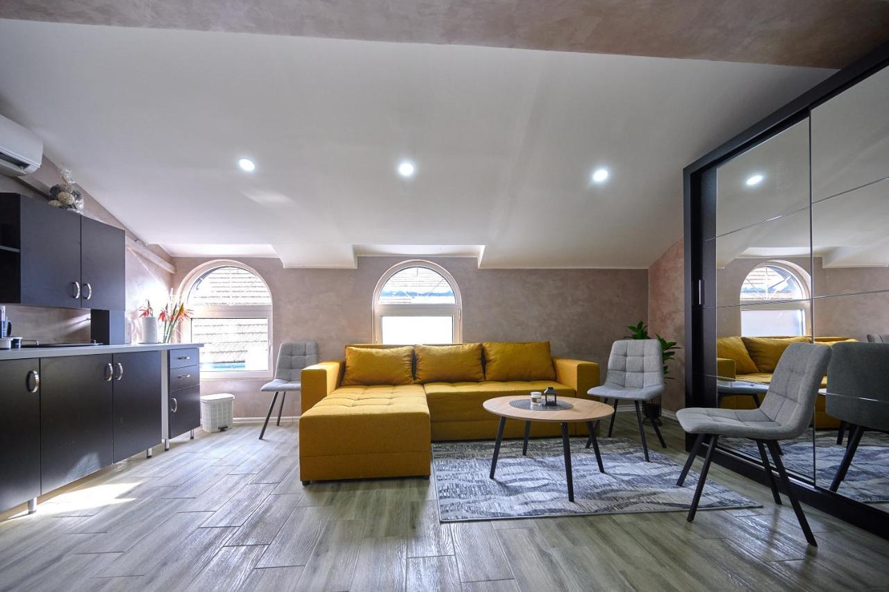 Vanimi Lux Apartmani Kikinda Extérieur photo