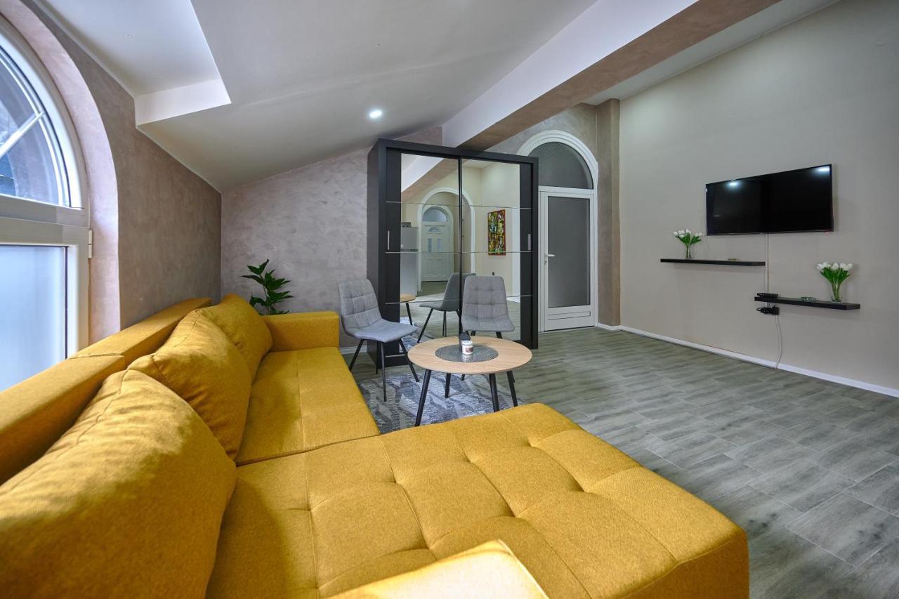 Vanimi Lux Apartmani Kikinda Extérieur photo